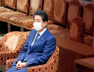 安倍“赏樱会”丑闻 一波三折