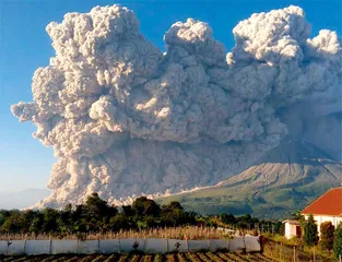 5000米高火山灰0