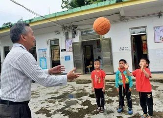 乡村小学减少八成背后1