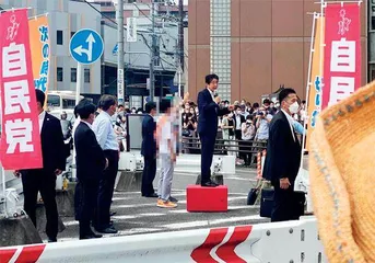 安倍晋三遇刺身亡：全日本震惊0