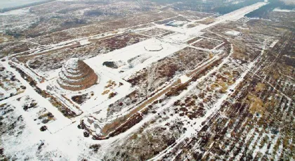 贺兰雪，西夏陵0