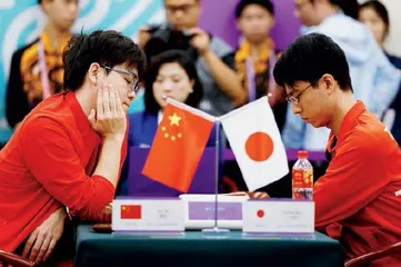 围棋裁判陈天惠：冷静的服务者0