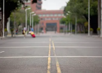 给钱就能读博？昔日导师递来了“救命稻草”0