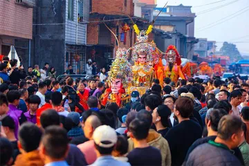 “游神”风靡背后的福建民俗传统0