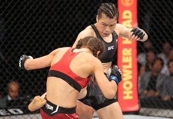 中国综合格斗名将张伟丽赢得UFC女子草量级冠军挑战权