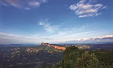 蜀道天险 剑门雄关1