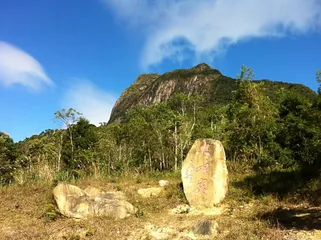 一座孤峰一天池2