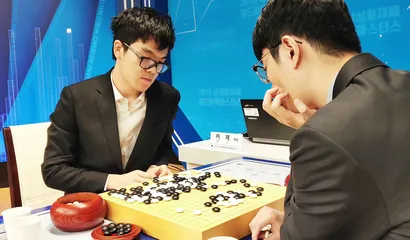 柯洁：围棋不止黑白两色，应该多姿多彩