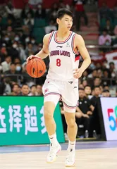 19岁小将崔永熙闪耀CBA：万里长征刚起步1