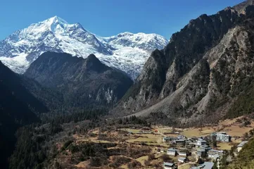 雨崩：去有光的地方2