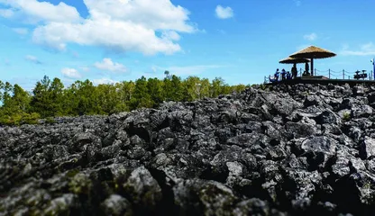 五大连池 翻开一部“火山教科书”3