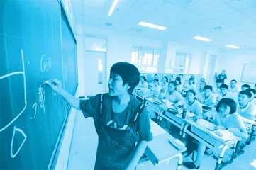 北大女孩王心仪：勇敢追梦成为航母操舵手6