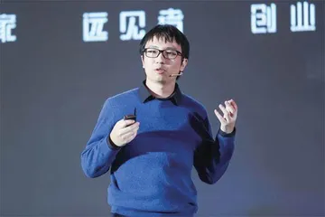 沈亦晨，缔造“中国光芯”