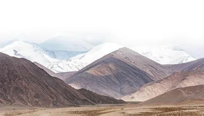 没有哪一座山峰比人更高0