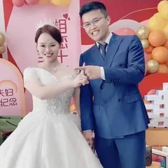 “彩虹夫妇”：有你的地方就有快乐奇迹1