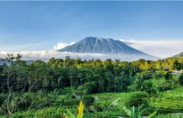 林贾尼火山徒步纪实