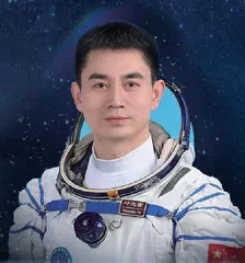 航天员边“养鱼”边做太空实验？1