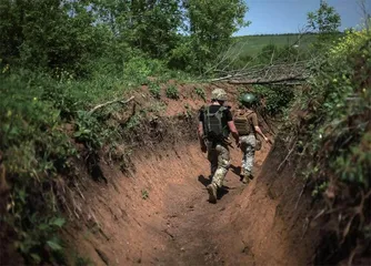 挖坑神器：单兵掩体爆破器1