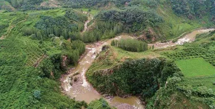 隐藏在沂蒙山区的河流袭夺天然博物馆1