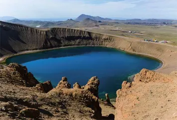 通向岩浆的隧道0