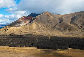 “人造火山喷发”1