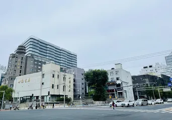 走在创业大街上