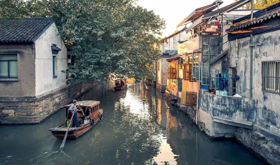 旅游“长红”，抓胃更要“抓心”