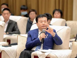 专访广药集团党委书记、董事长李楚源：中医药如何全力拼科技、拼国际化