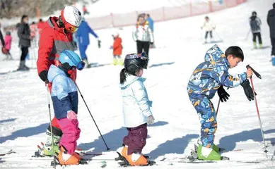 冬奥之火点燃大江南北冰雪消费2