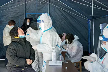 致敬！风雪严寒里奋战的中国人2